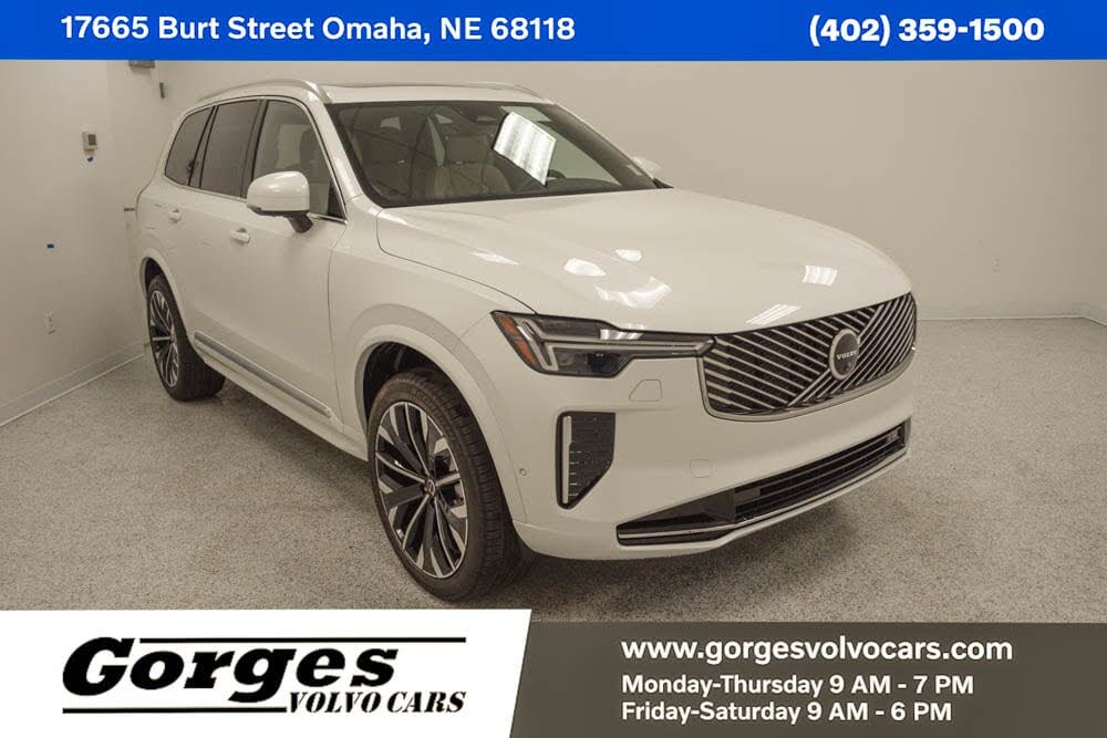 2026 Volvo XC90 B5 Plus 7-Passenger AWD