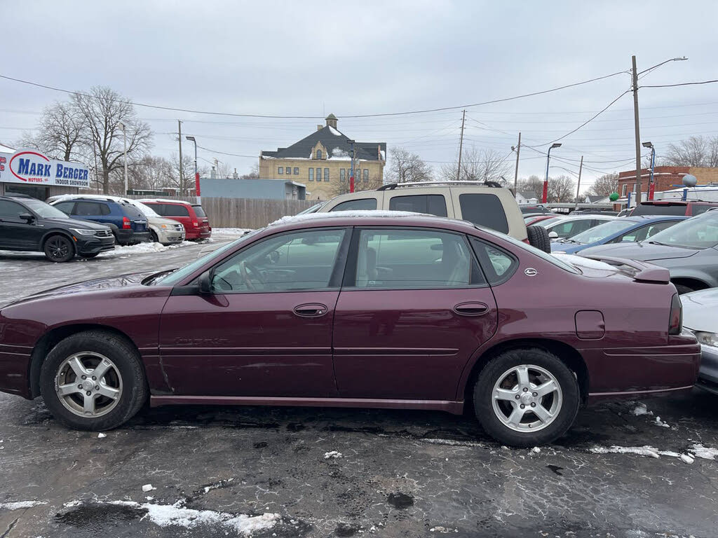 2004 Chevrolet Impala LS FWD