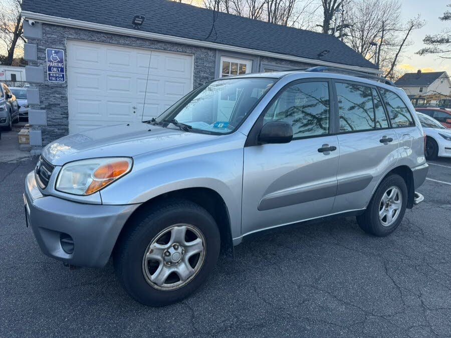 2004 Toyota RAV4 Base