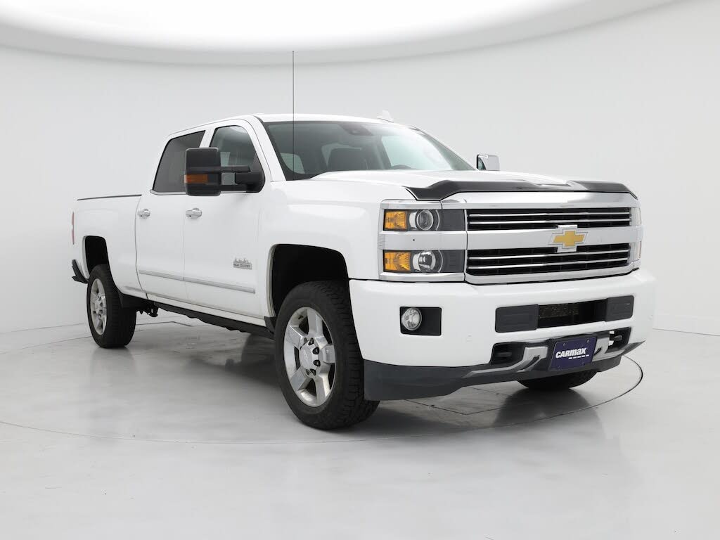 2015 Chevrolet Silverado 2500HD High Country Crew Cab 4WD