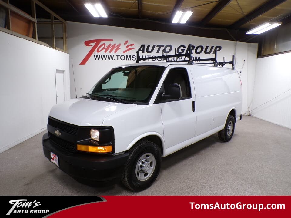 2017 Chevrolet Express Cargo 2500 RWD