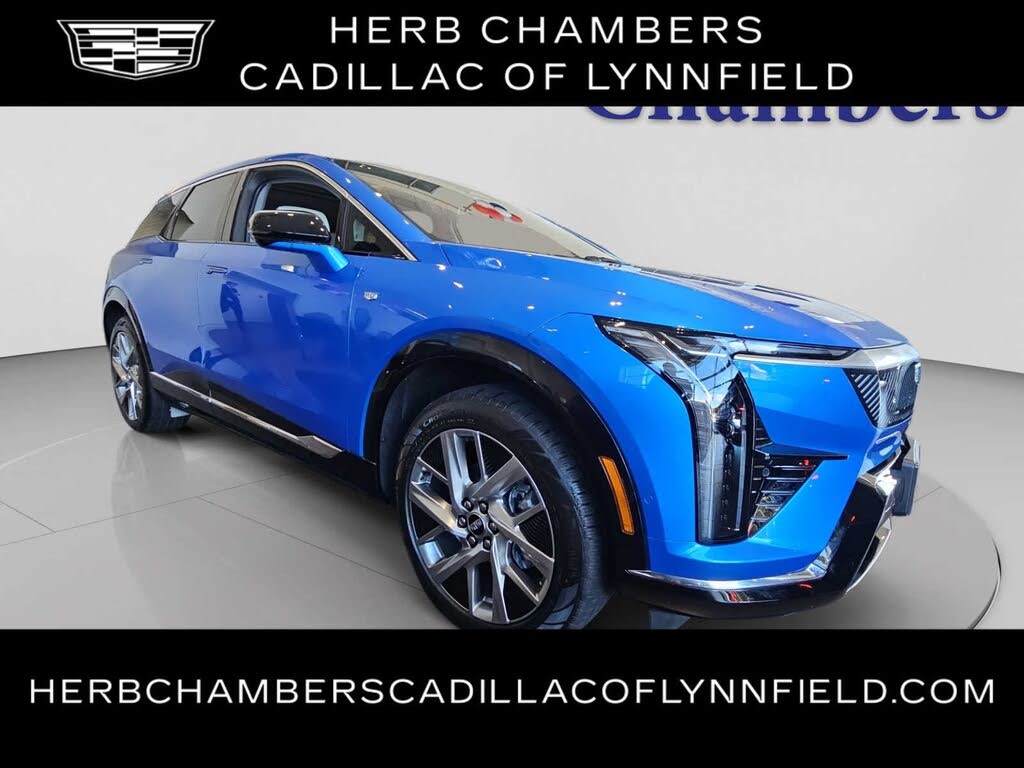 2025 Cadillac OPTIQ Luxury 2 AWD