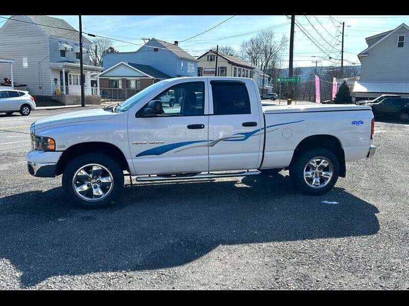 2004 Dodge RAM 1500 Laramie Quad Cab 4WD