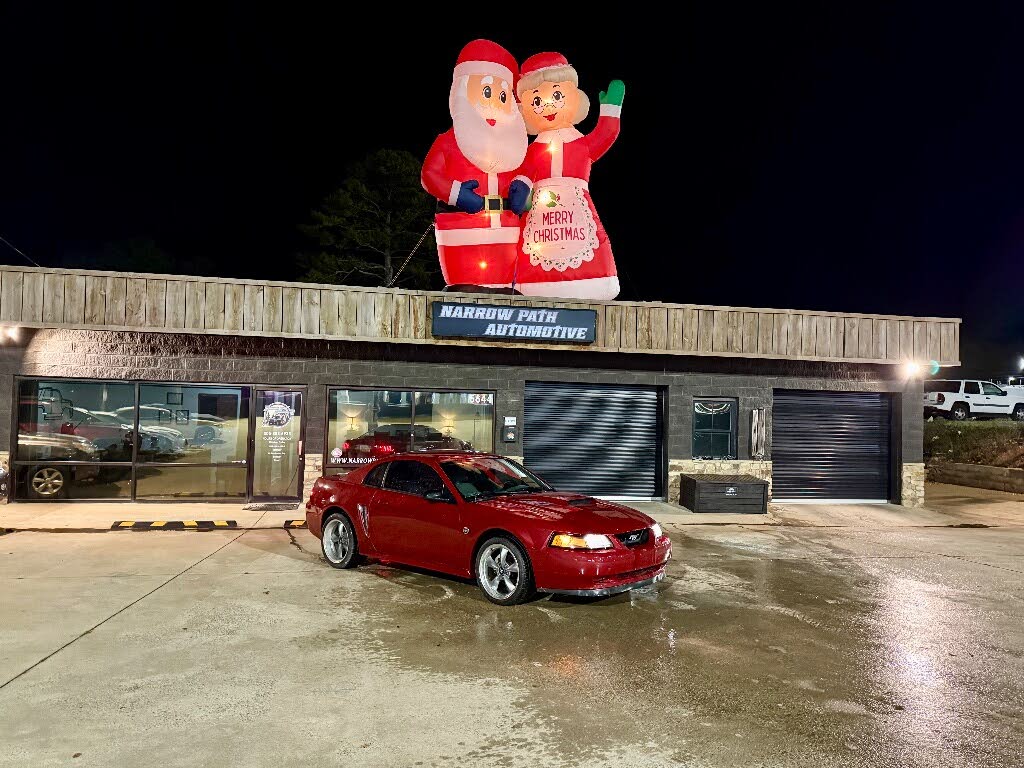 2004 Ford Mustang GT Coupe RWD