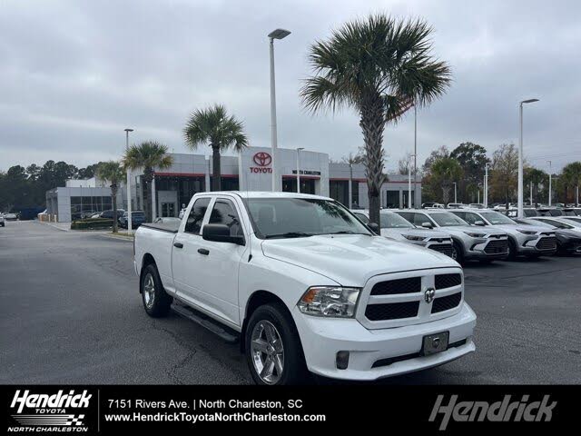 2016 RAM 1500 Express Quad Cab 4WD