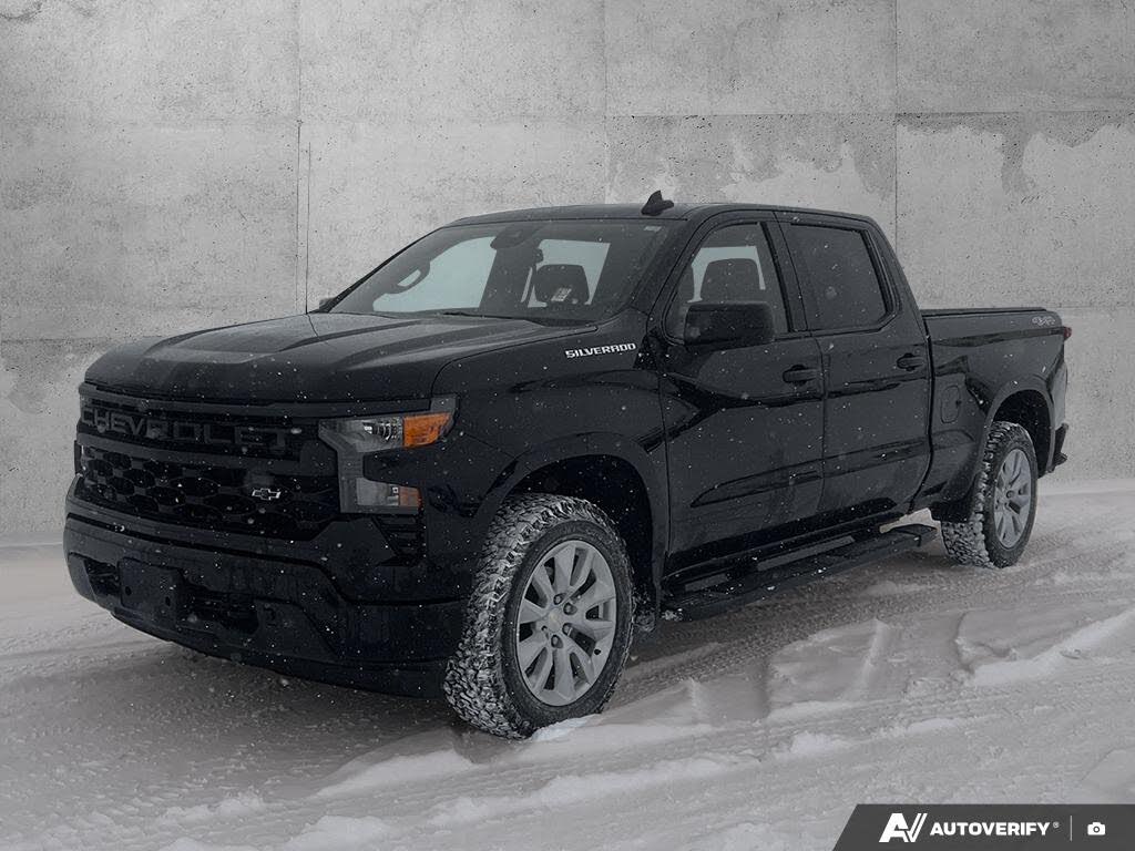 2022 Chevrolet Silverado 1500 Custom Crew Cab 4WD