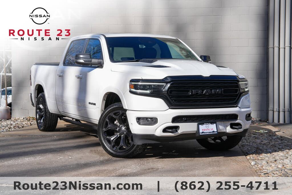 2022 RAM 1500 Limited Crew Cab 4WD
