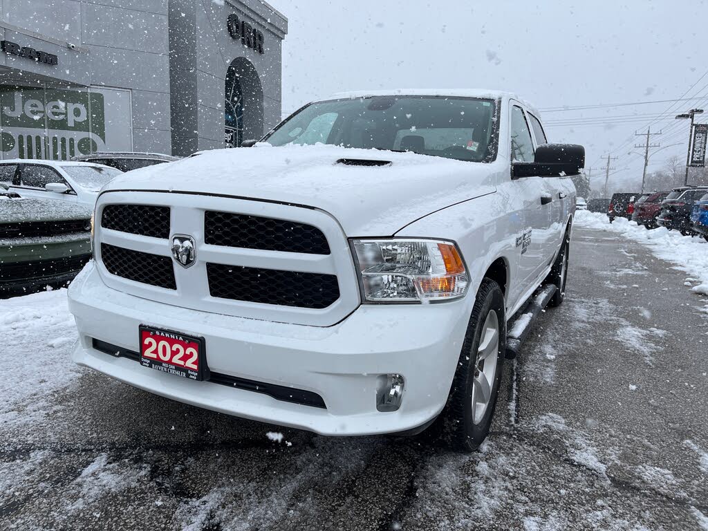 2022 RAM 1500 Classic Tradesman Crew Cab 4WD