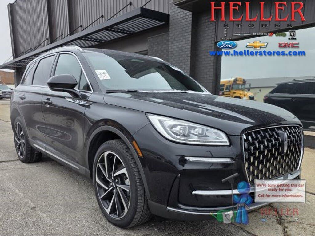 2023 Lincoln Corsair Reserve FWD