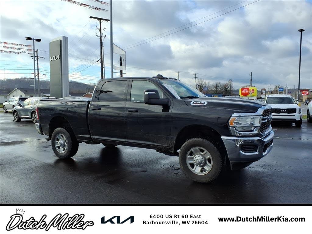 2024 RAM 2500 Tradesman Crew Cab 4WD