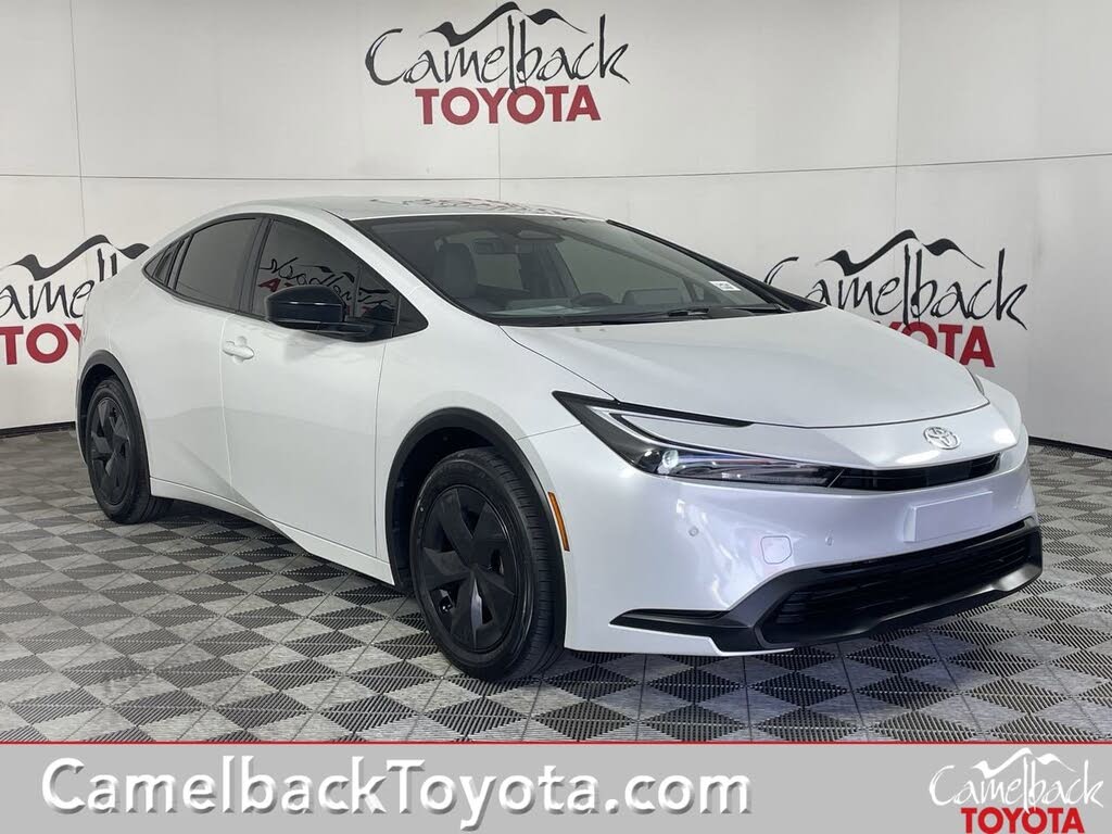 2026 Toyota Prius LE FWD