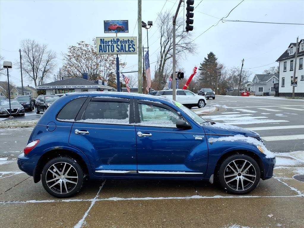 2008 Chrysler PT Cruiser Touring Wagon FWD