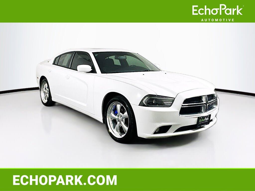 2013 Dodge Charger SXT RWD
