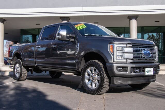2017 Ford F-350 Super Duty Platinum Crew Cab 4WD