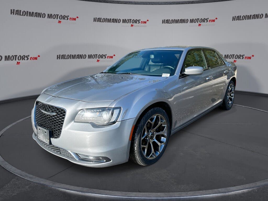 2018 Chrysler 300 S RWD