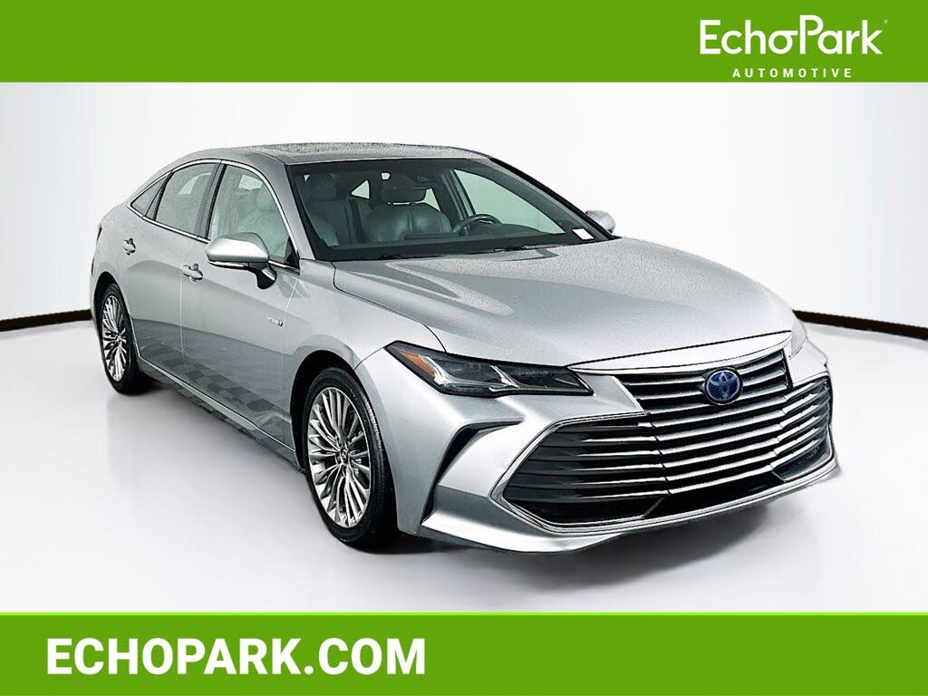 2019 Toyota Avalon Hybrid Limited FWD