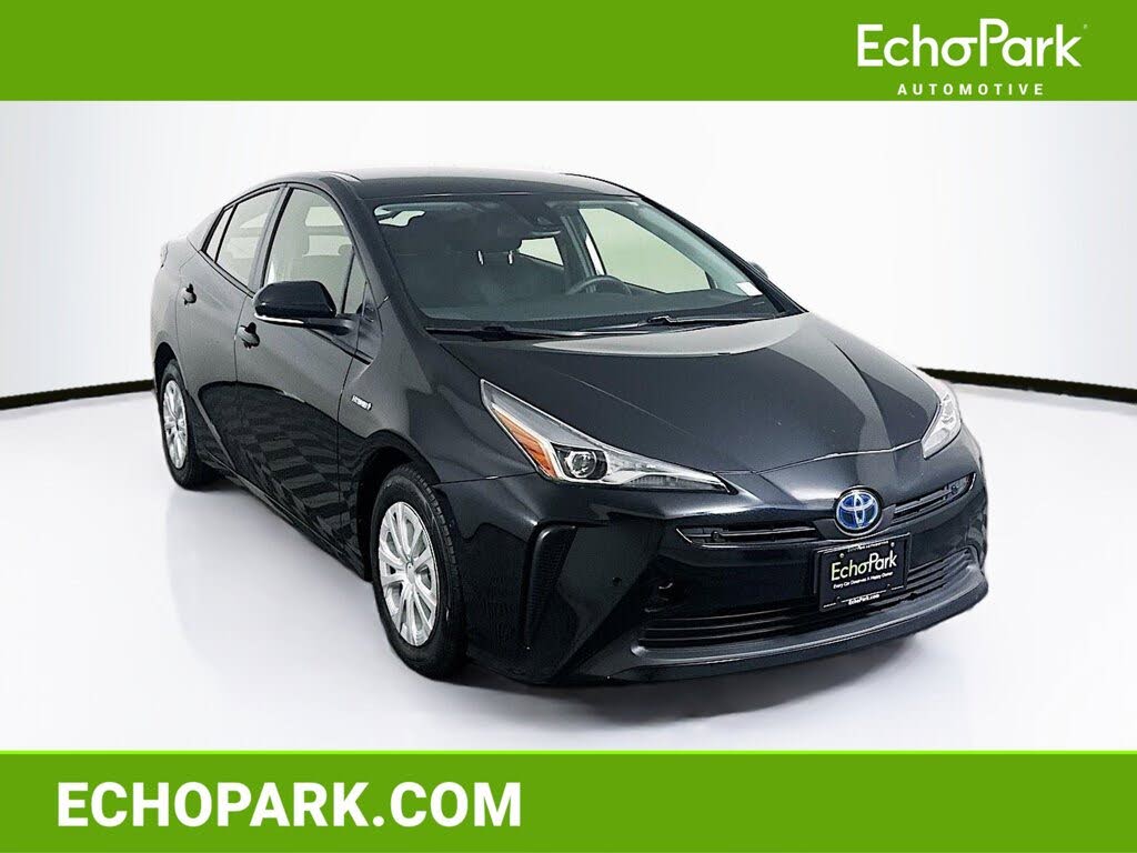 2022 Toyota Prius LE FWD