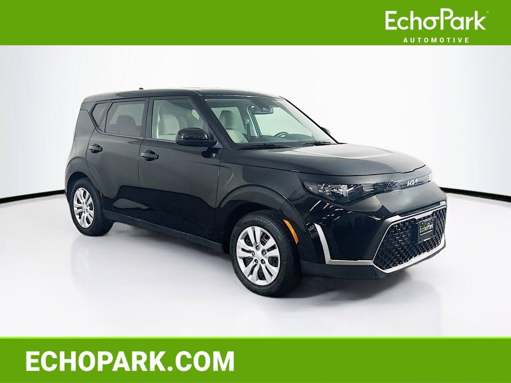 2023 Kia Soul LX FWD