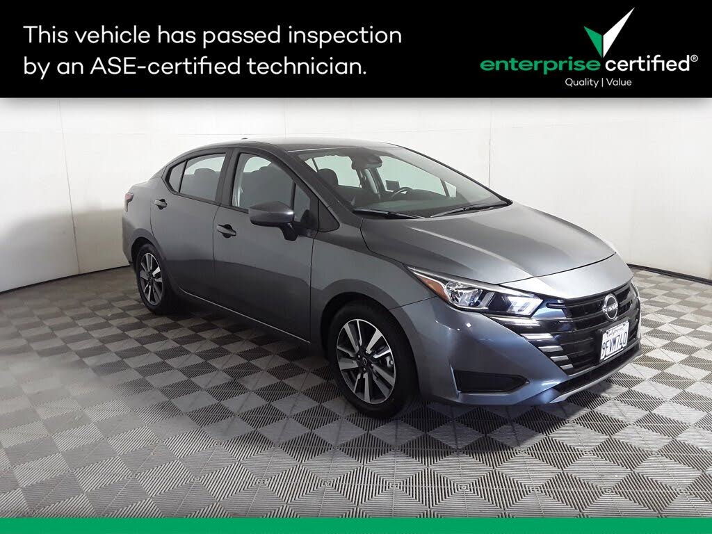 2023 Nissan Versa SV FWD