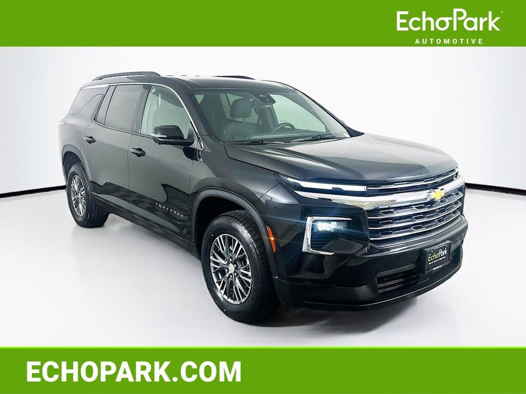 2024 Chevrolet Traverse LT FWD