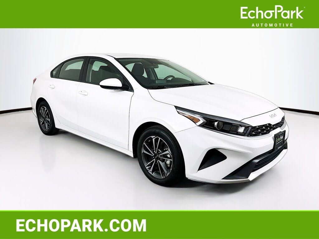 2024 Kia Forte LXS FWD