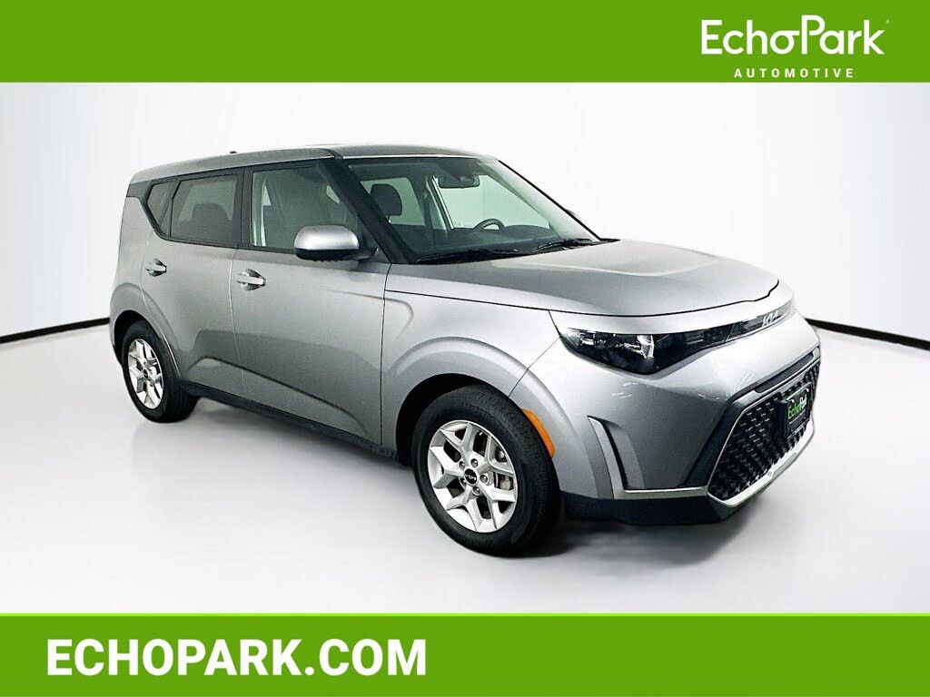 2024 Kia Soul LX FWD