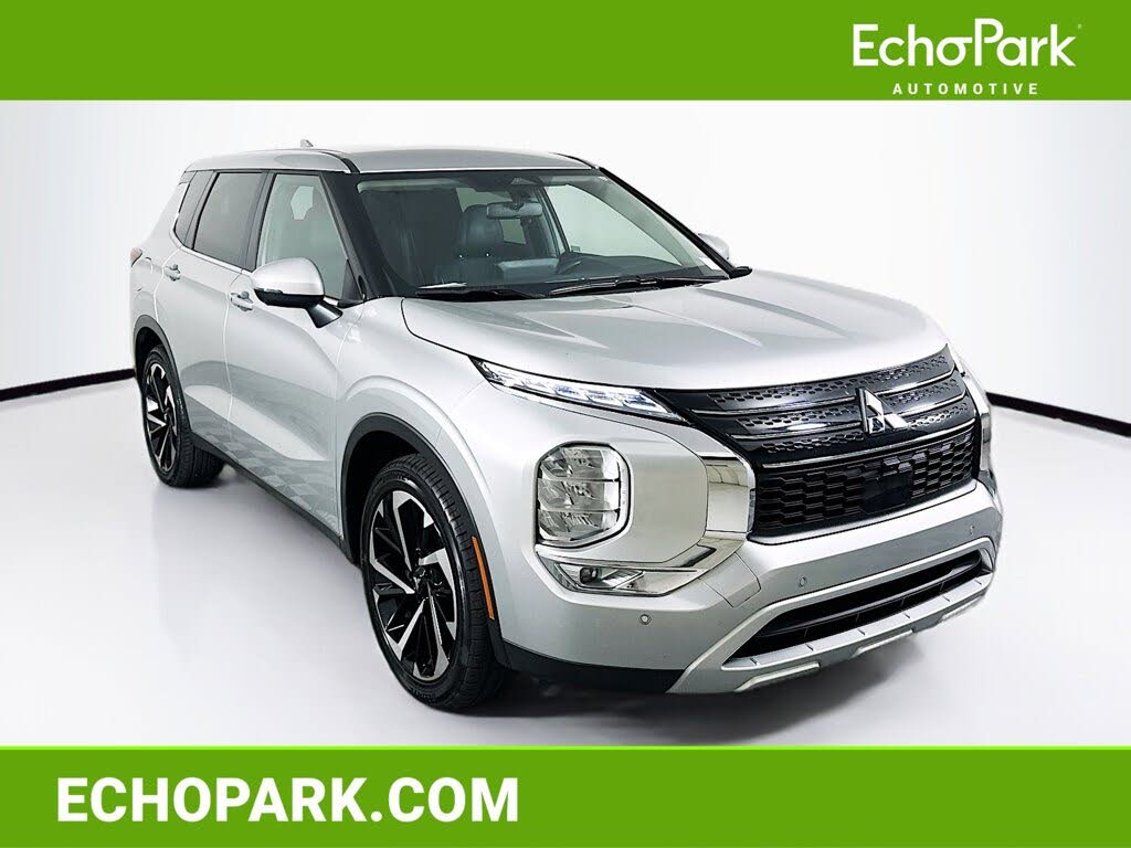 2024 Mitsubishi Outlander SE FWD