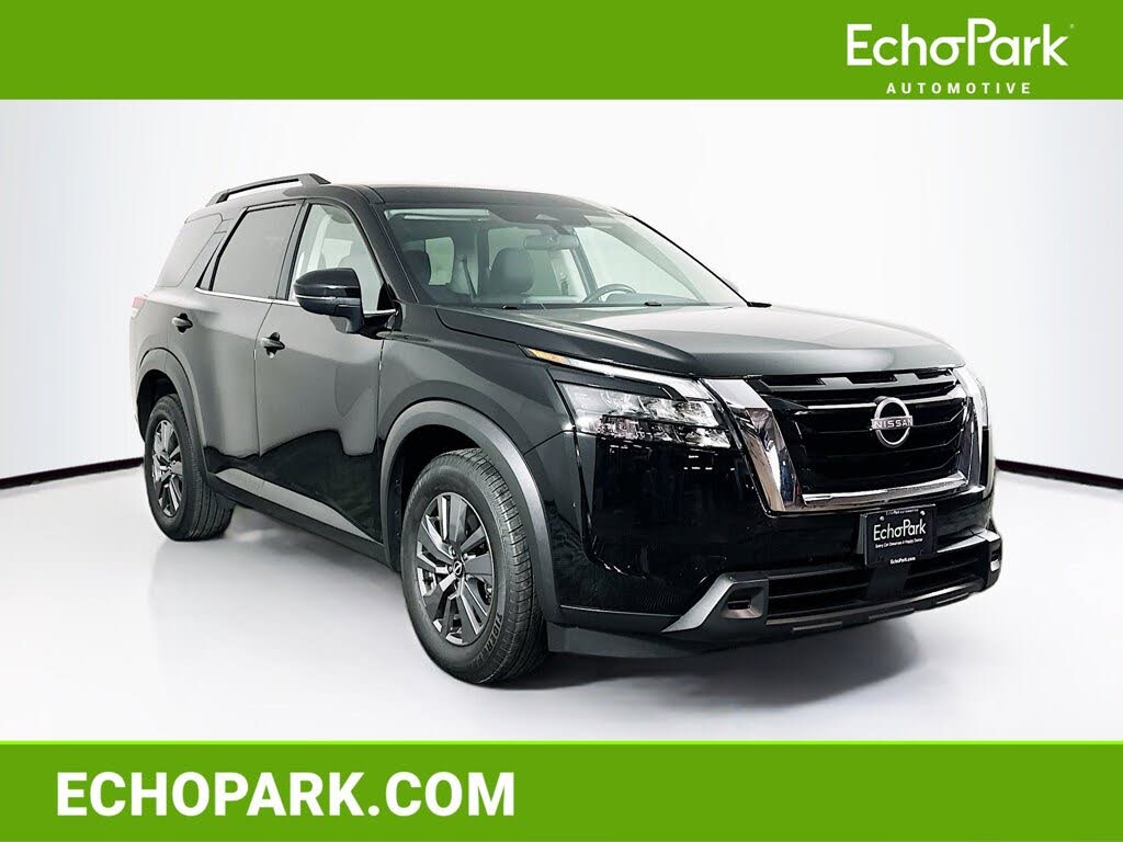 2024 Nissan Pathfinder SV 4WD