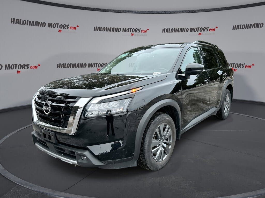 2024 Nissan Pathfinder SV 4WD