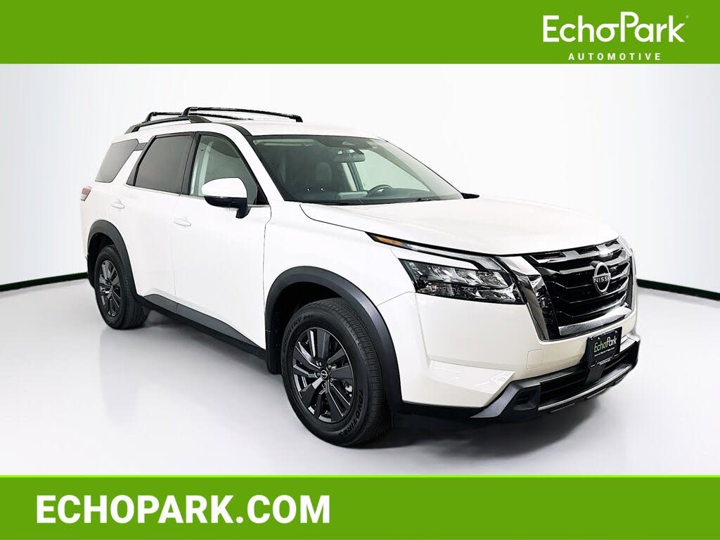 2024 Nissan Pathfinder SV 4WD