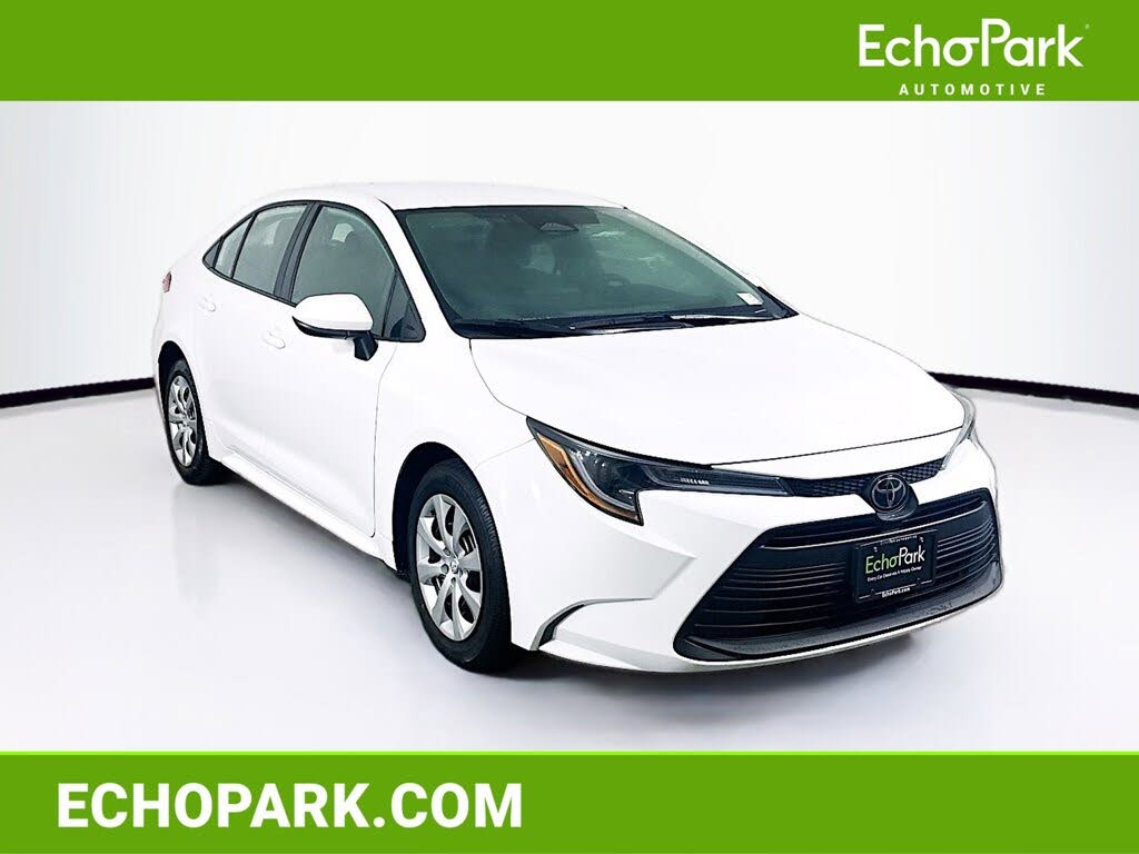 2024 Toyota Corolla LE FWD