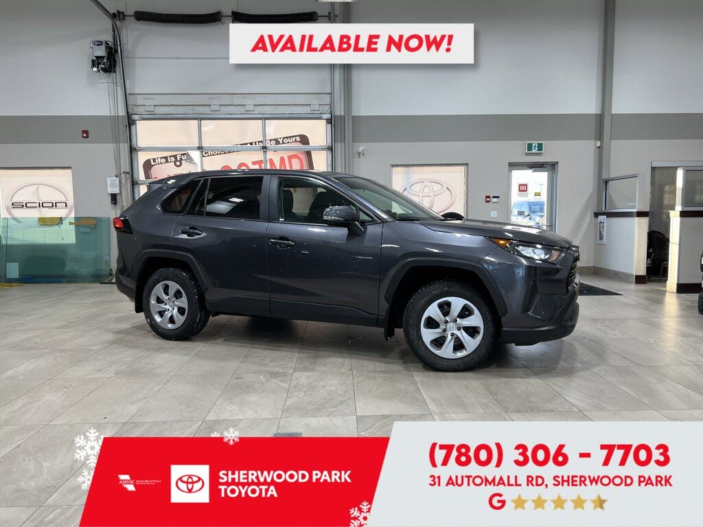 Toyota RAV4 LE AWD 2024