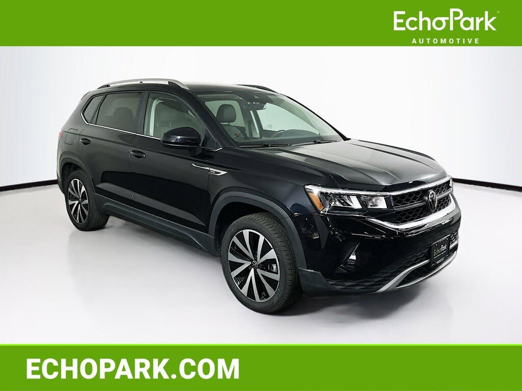 2024 Volkswagen Taos SE FWD