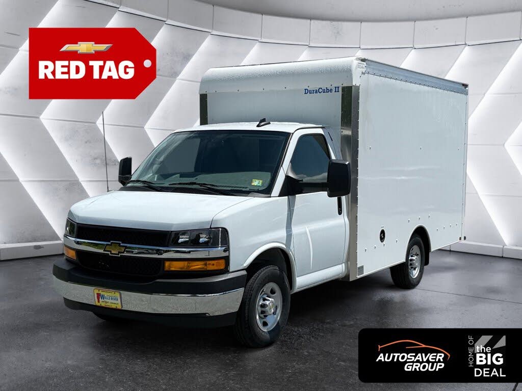 2025 Chevrolet Express Chassis 3500 Cutaway 139