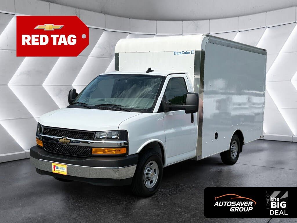 2025 Chevrolet Express Chassis 3500 Cutaway 139