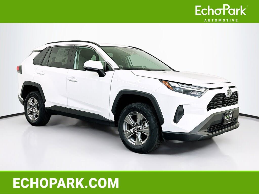 2025 Toyota RAV4 XLE AWD