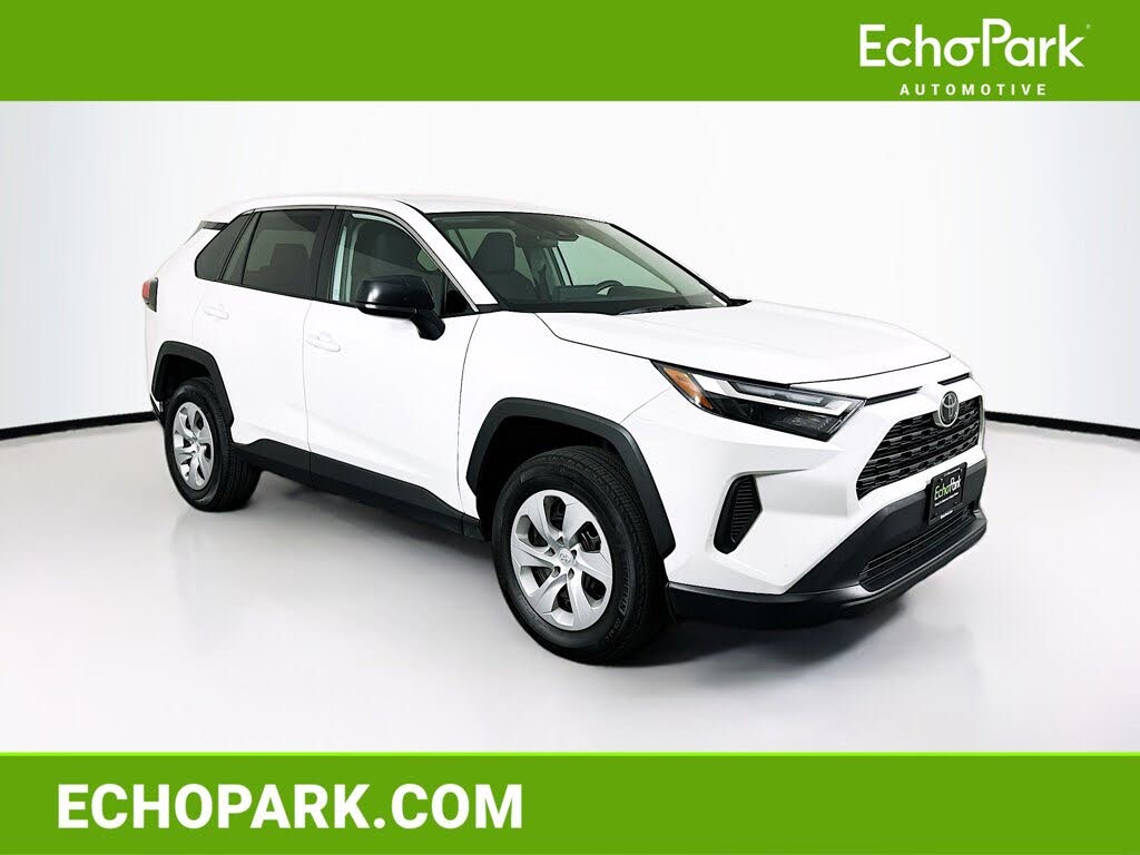 2025 Toyota RAV4 LE AWD