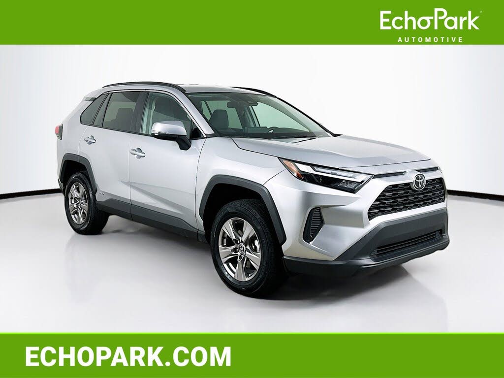 2025 Toyota RAV4 Hybrid XLE AWD