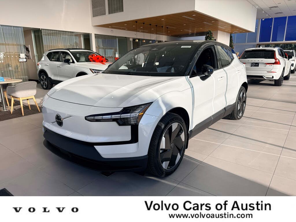 2026 Volvo EX30 Twin Plus eAWD