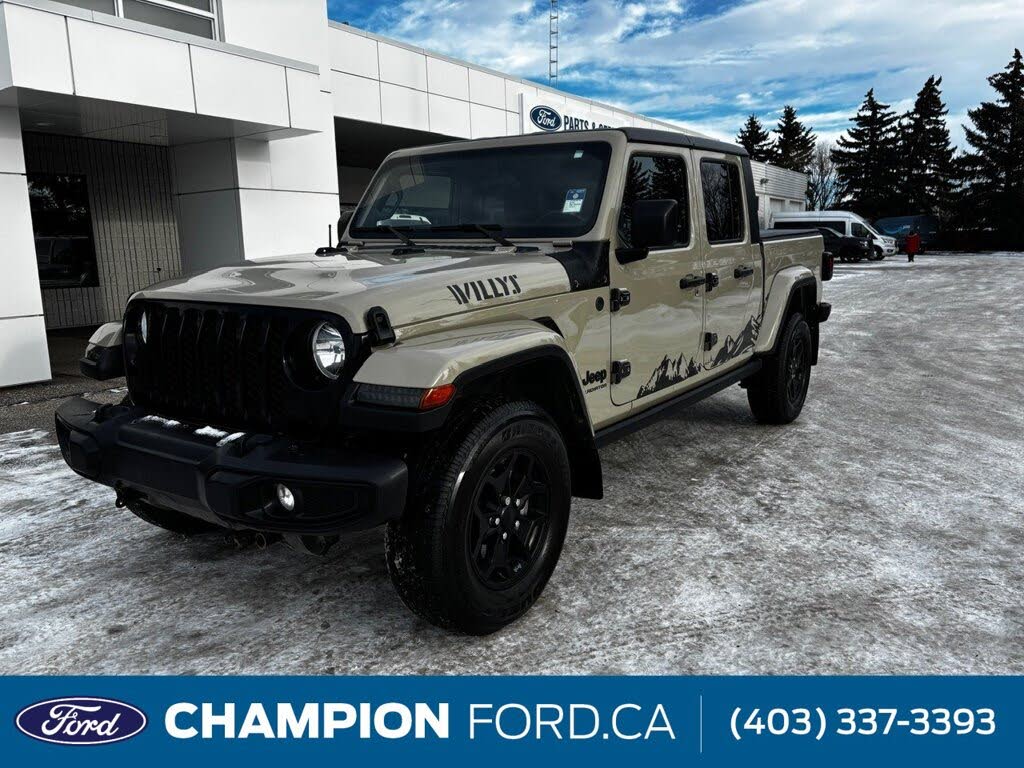 2022 Jeep Gladiator Willys Crew Cab 4WD
