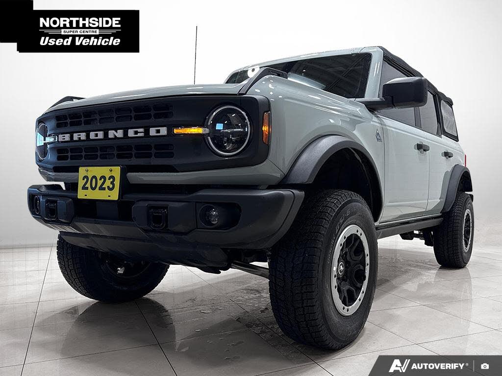 Ford Bronco Black Diamond 4-Door 4WD 2023