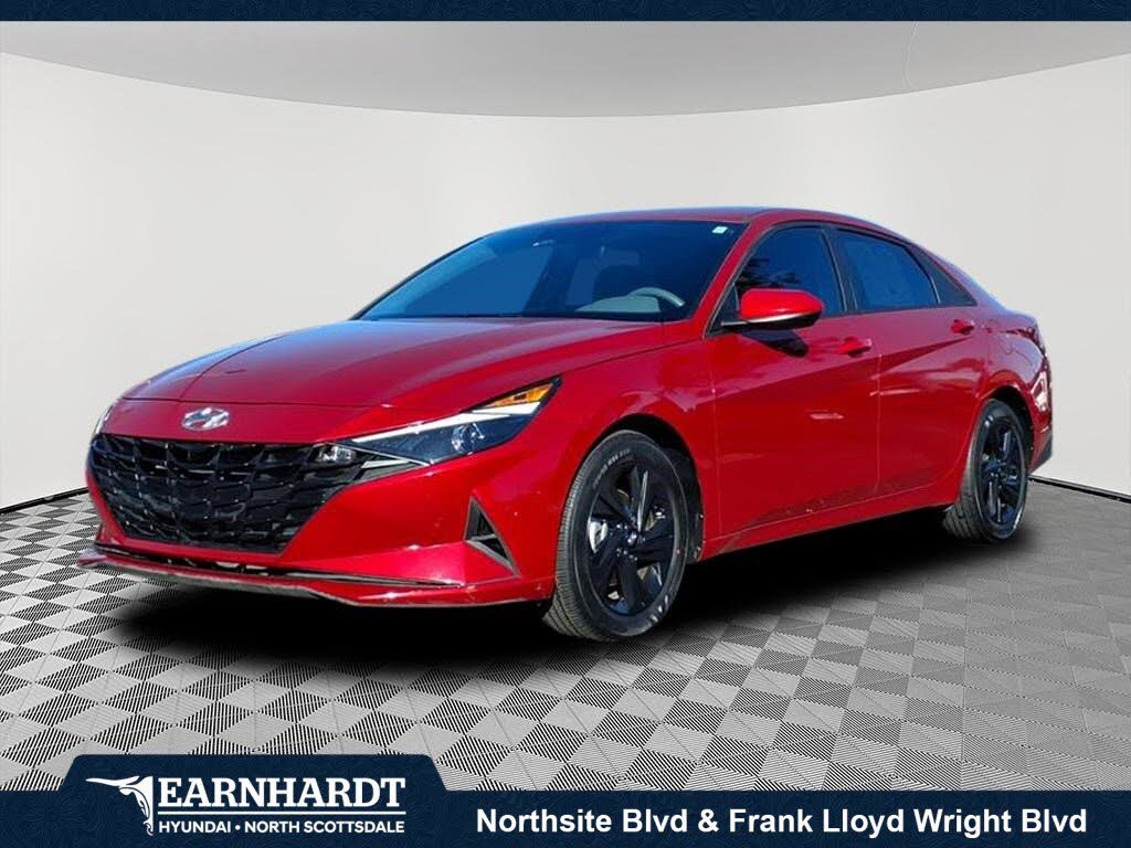 2023 Hyundai Elantra SEL FWD
