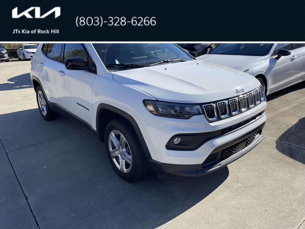 2023 Jeep Compass Latitude 4WD