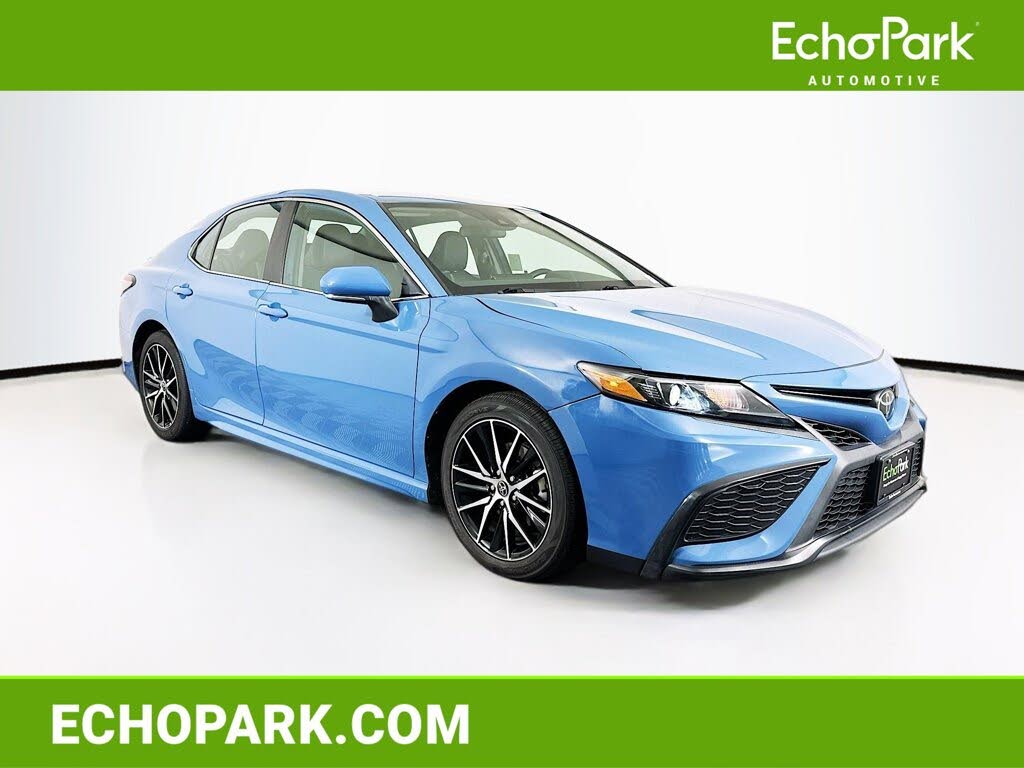 2023 Toyota Camry SE FWD