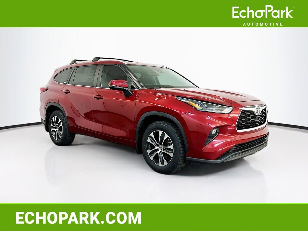 2023 Toyota Highlander XLE AWD