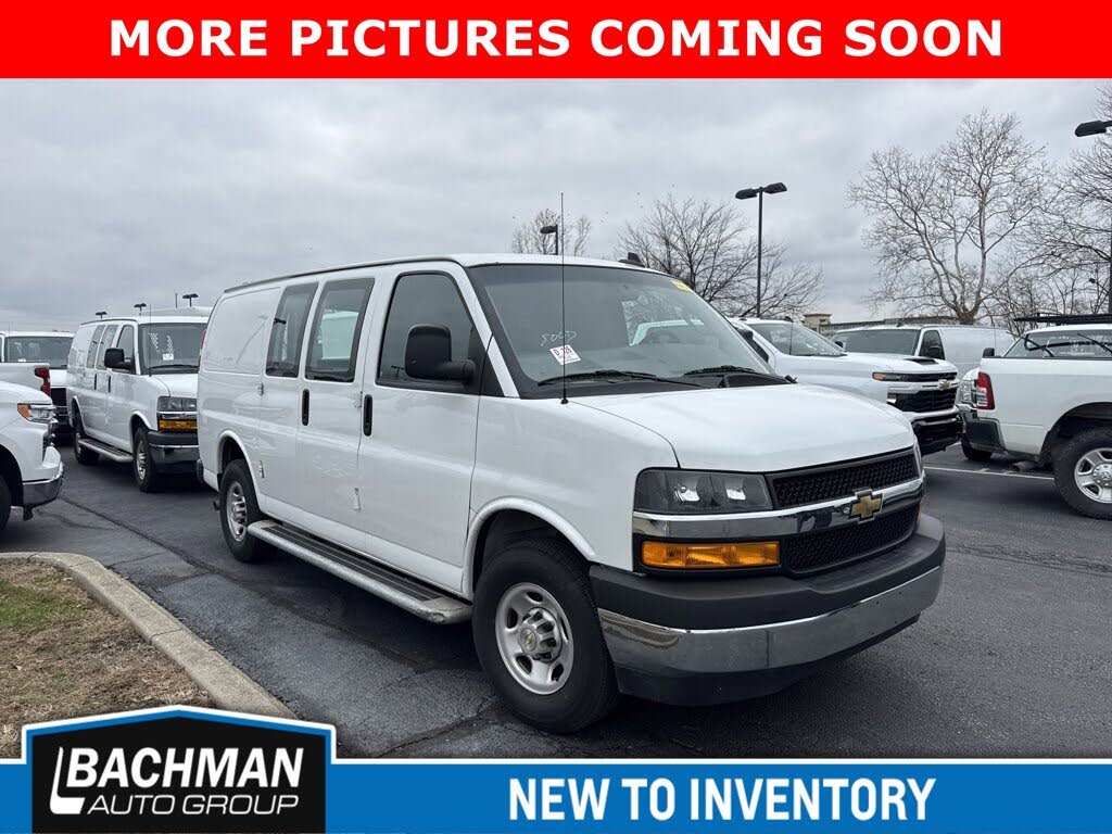 2024 Chevrolet Express Cargo 2500 RWD