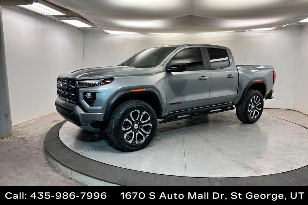 2024 GMC Canyon AT4 Crew Cab 4WD