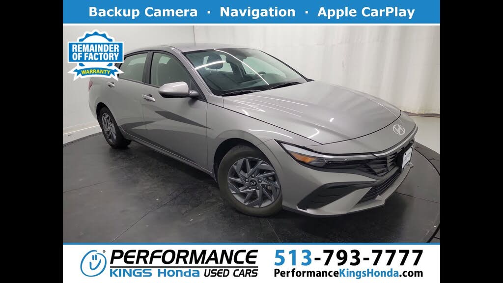 2024 Hyundai Elantra SEL FWD