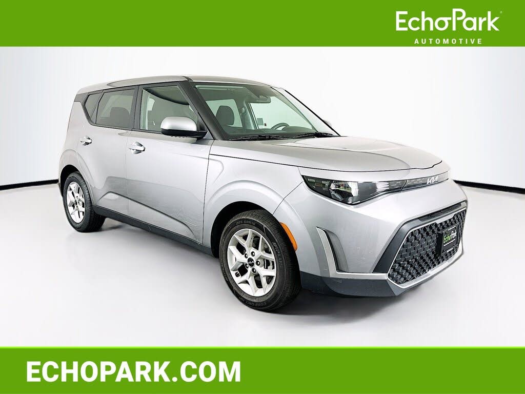 2024 Kia Soul LX FWD