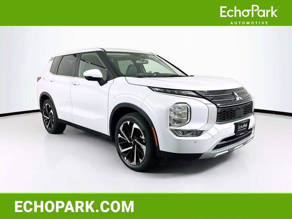 2024 Mitsubishi Outlander SE FWD